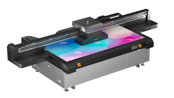Op maat gemaakte kleine UV-printer op platte vloer