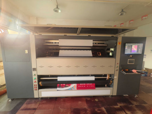 4 / 8 Kleuren 320cm Grote formaat Sublimatie High Speed Vlag Printing Machine voor het maken van aangepaste vlaggen