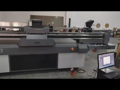 Hoogresolutiesylinder UV-printer Commerciële cilindrische digitale drukmachine