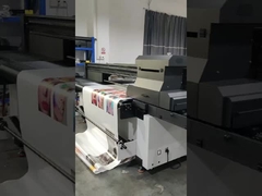2.5M Roll To Roll Flatbed Printer met UV-inkt en LED UV-hardingssysteem