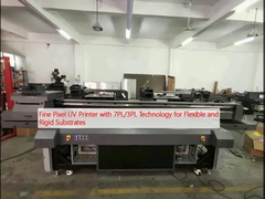 Fijne pixel UV-printer met 7PL/3PL-technologie voor flexibele en starre ondergronden
